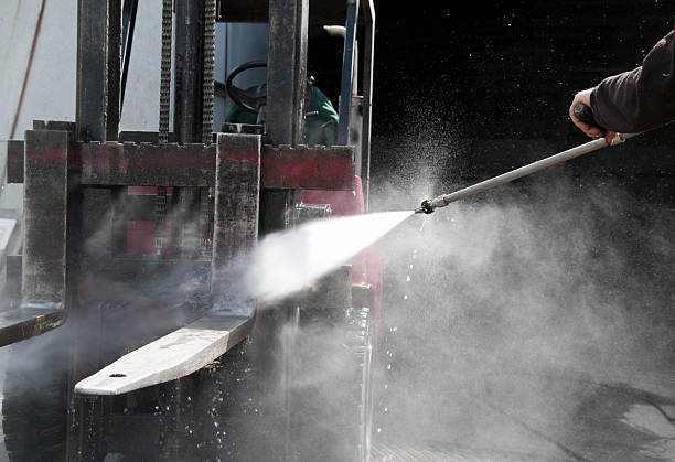 Best Warehouse Cleaning  in Agua Dulce, TX